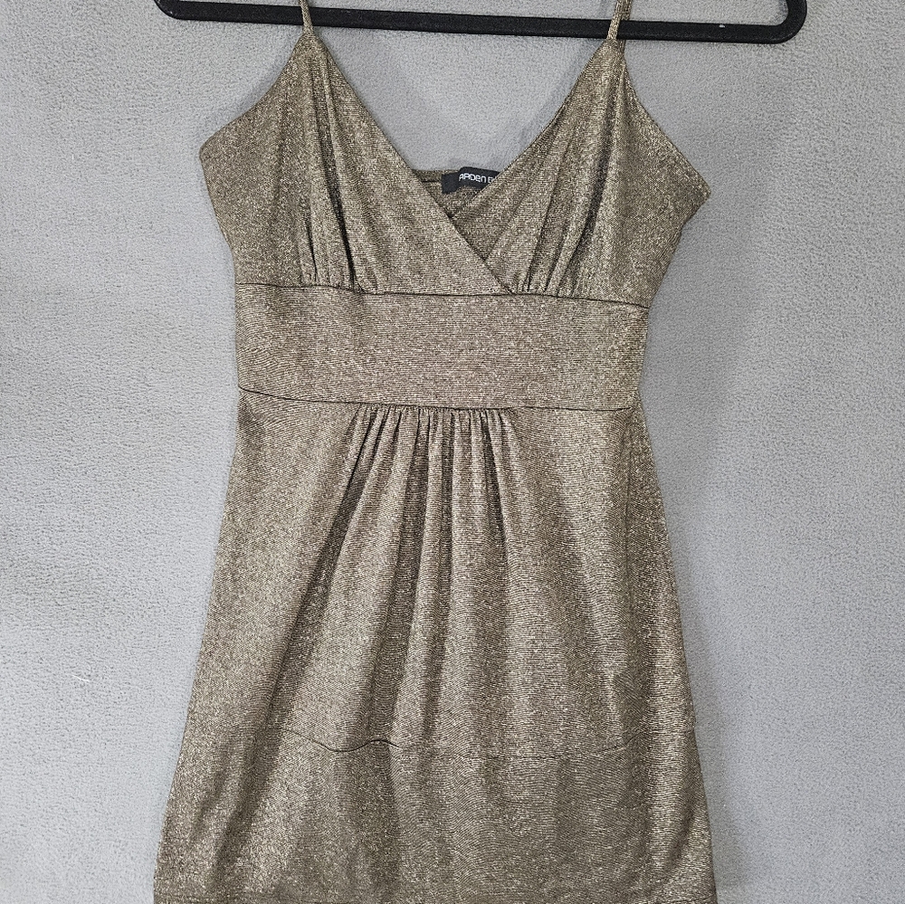 Y2K Arden B Bratz Womens Small Tank Top Shirt Metallic Gold Wrap Vneck Feminine